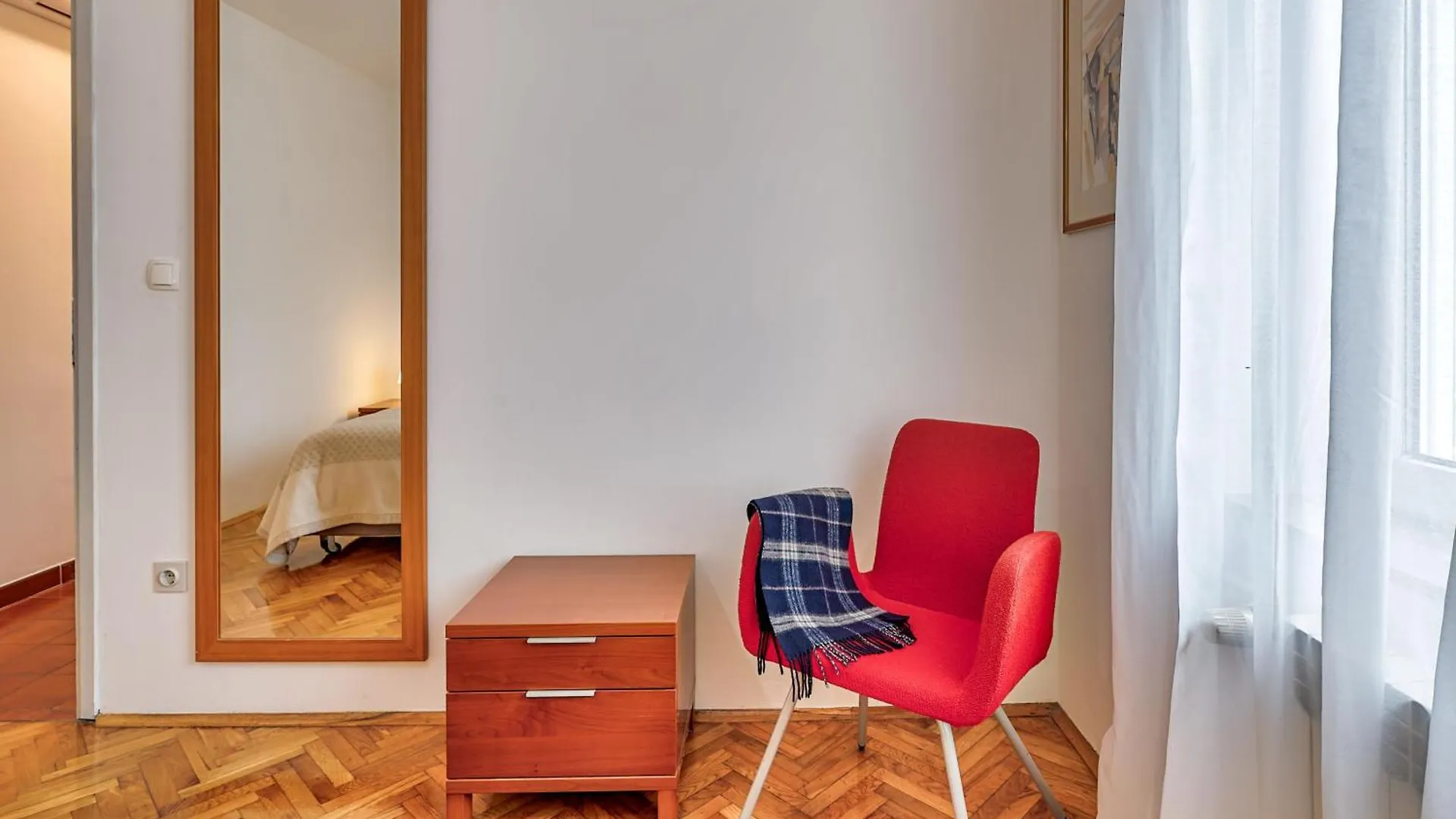Apartments Frlan 카스타브