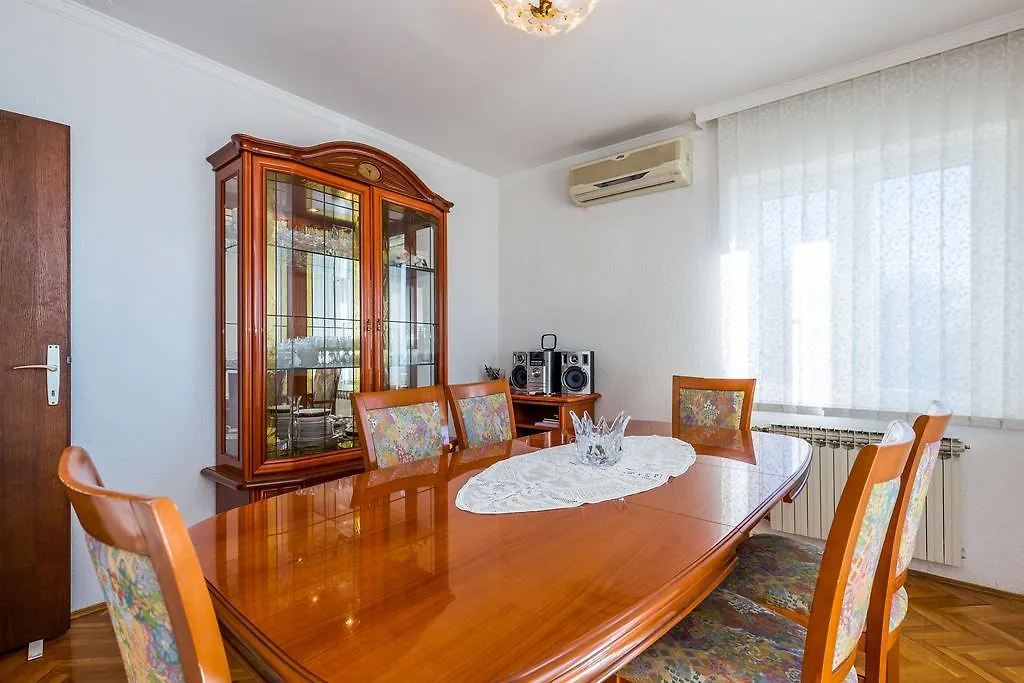 Apartments Frlan Kastav